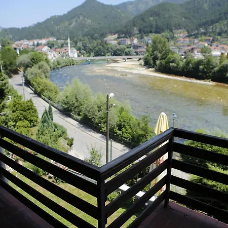 Niksic * Konjic